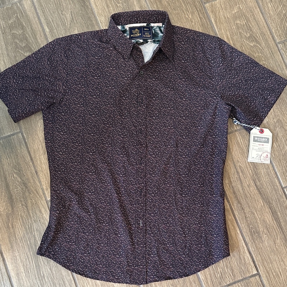 Rugby University Men's Short Sleeve Plum Shirt. Button Down. Size Med.